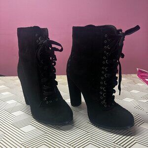 ✨ Michael Antonio Black Lace-Up Heeled Ankle Boots ✨